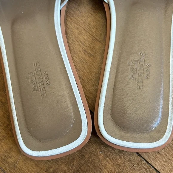 Authentic Hermes Oran Sandal size 37 - Picture 4 of 5